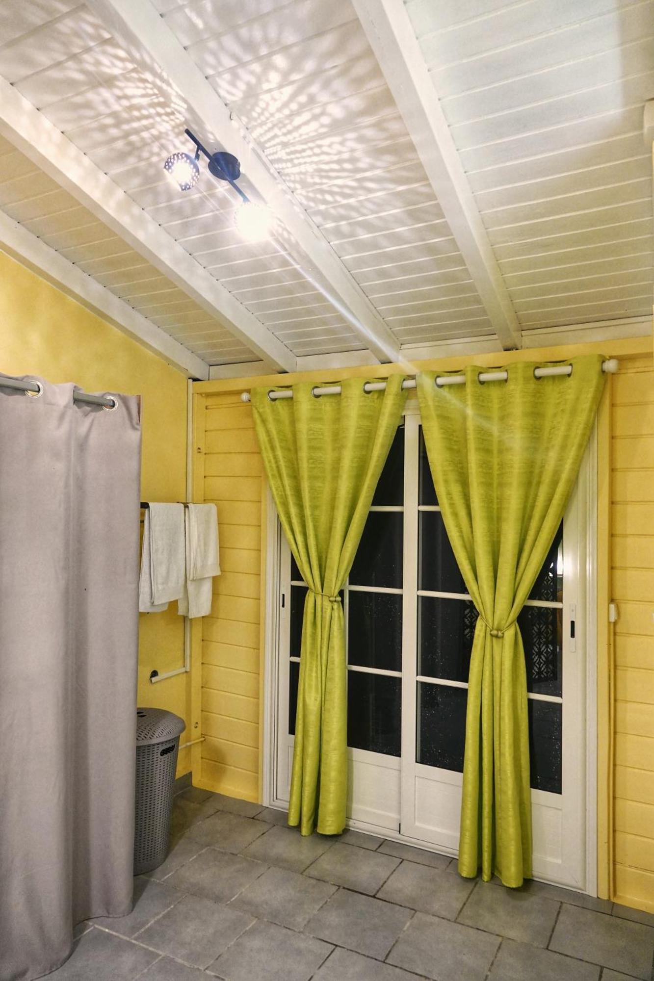 Les Gites Orchidees Bel'o Capesterre-Belle-Eau Kamer foto