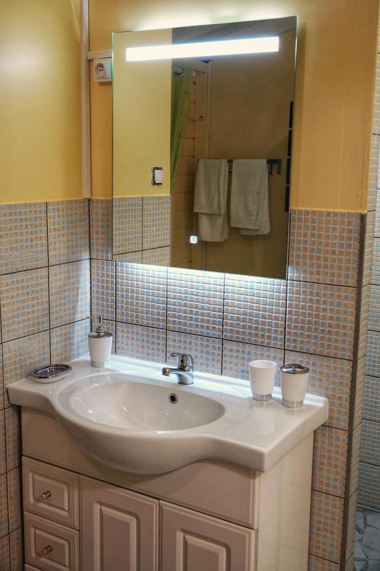 Les Gites Orchidees Bel'o Capesterre-Belle-Eau Kamer foto